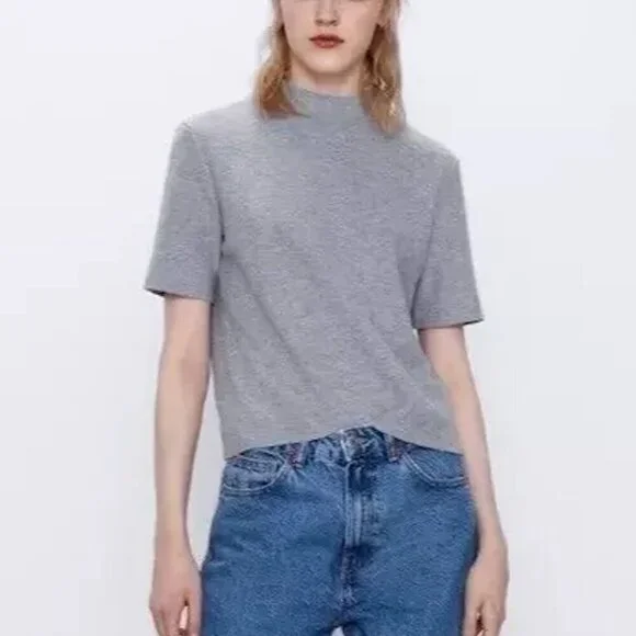 Zara | EUC Trafaluc Gray Mock Neck Short Sleeve Knit Sweater Top Size Large - Picture 2 of 8